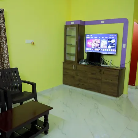 Srisaisrinivasahomestay Tirupati Exterior photo