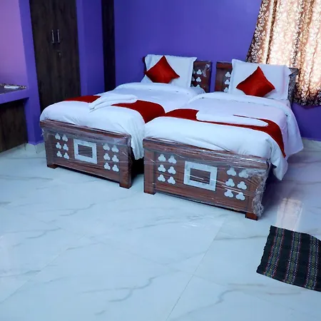 Srisaisrinivasahomestay Tirupati Exterior photo