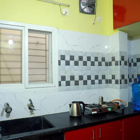 Srisaisrinivasahomestay Tirupati Exterior photo
